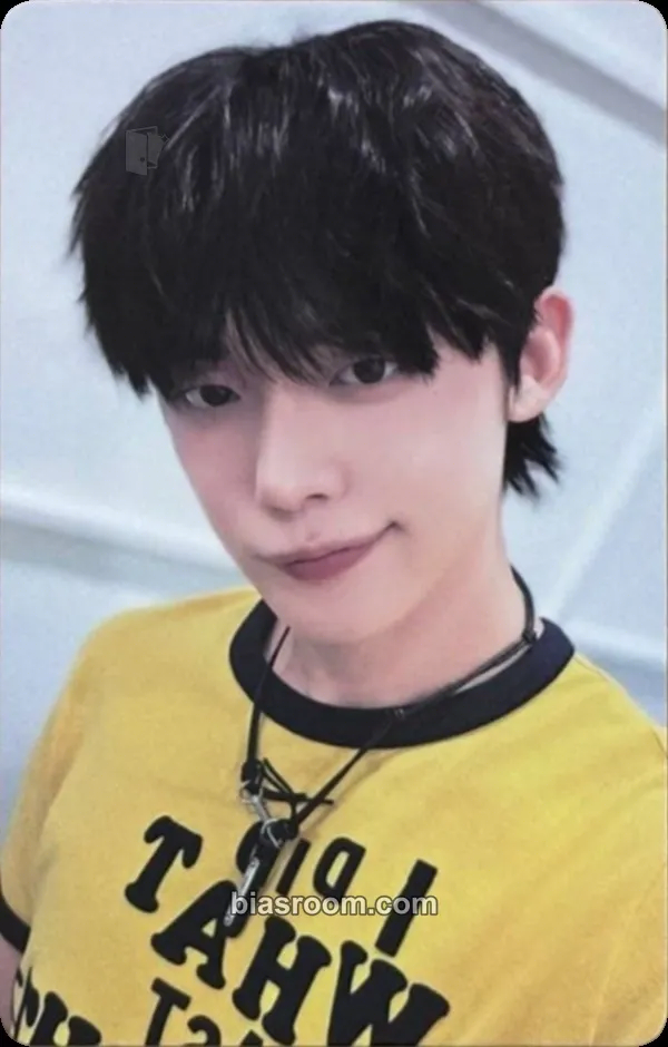 Yeonjun The Star Chapter: Together Photocard - TOMORROW X TOGETHER - TOMORROW X TOGETHER K-pop photocard