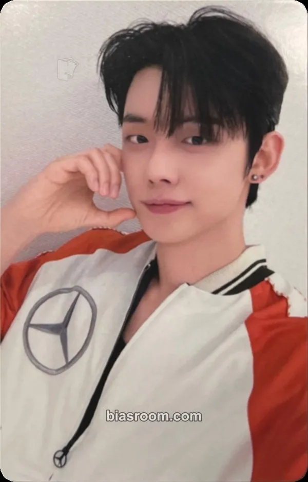 Yeonjun The Star Chapter: Together Photocard - TOMORROW X TOGETHER - TOMORROW X TOGETHER K-pop photocard