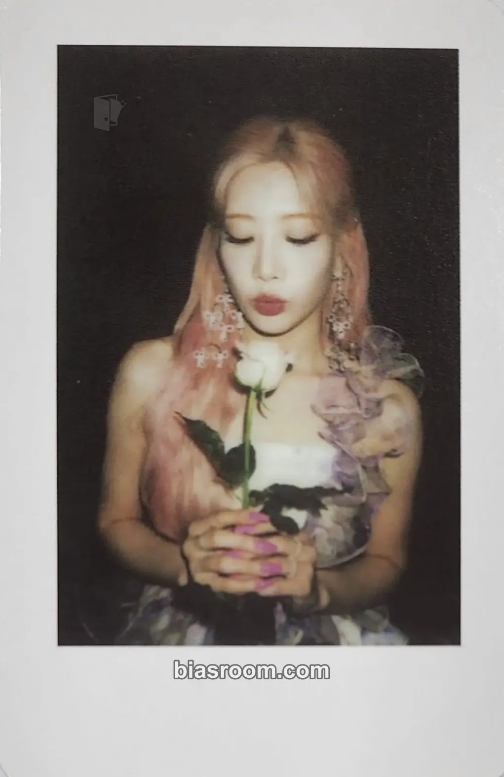 Kim Lip Flip That Photocard - LOONA - LOONA K-pop photocard