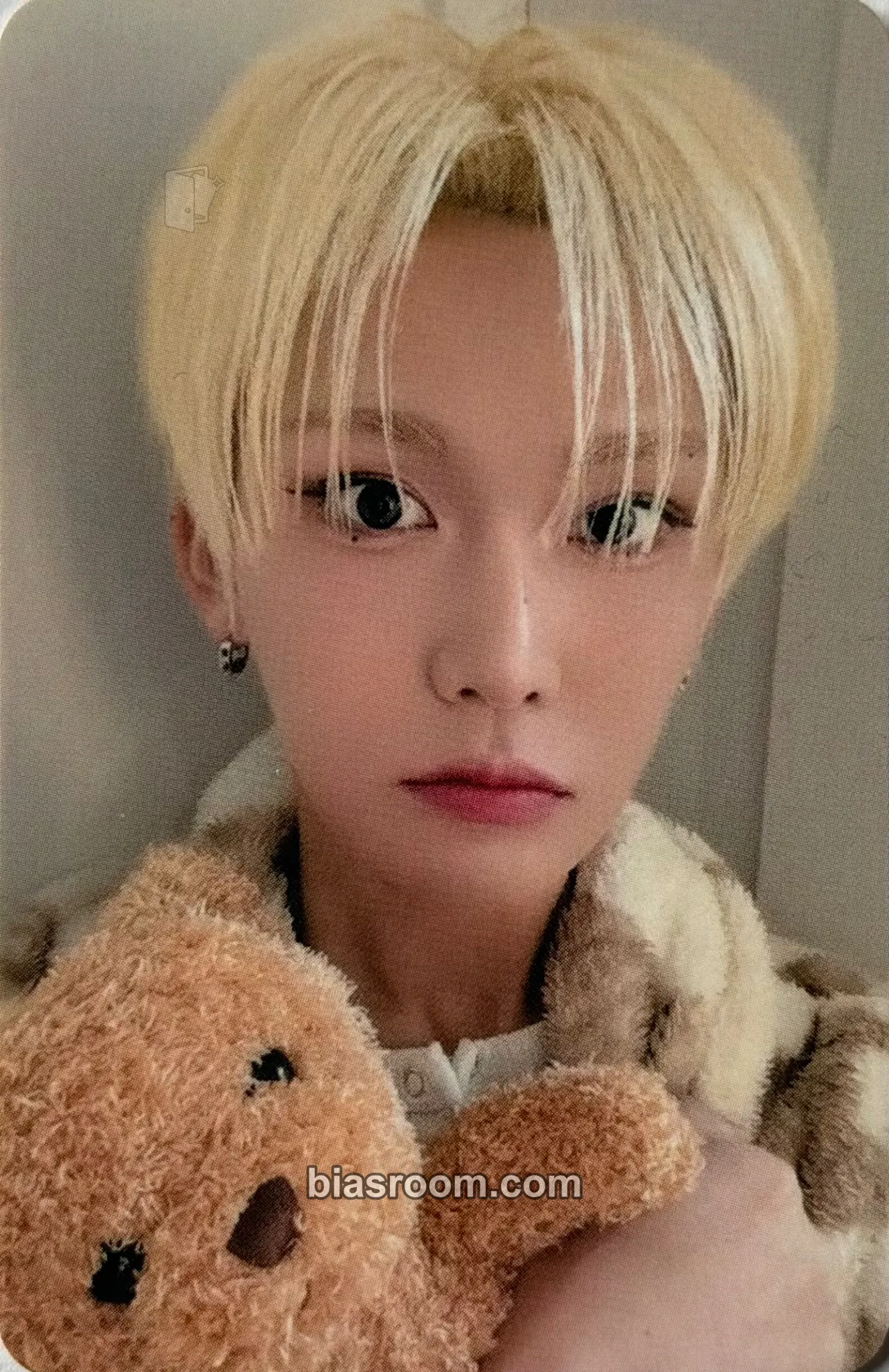 Hyun UXLXVE Photocard - XLOV - XLOV K-pop photocard