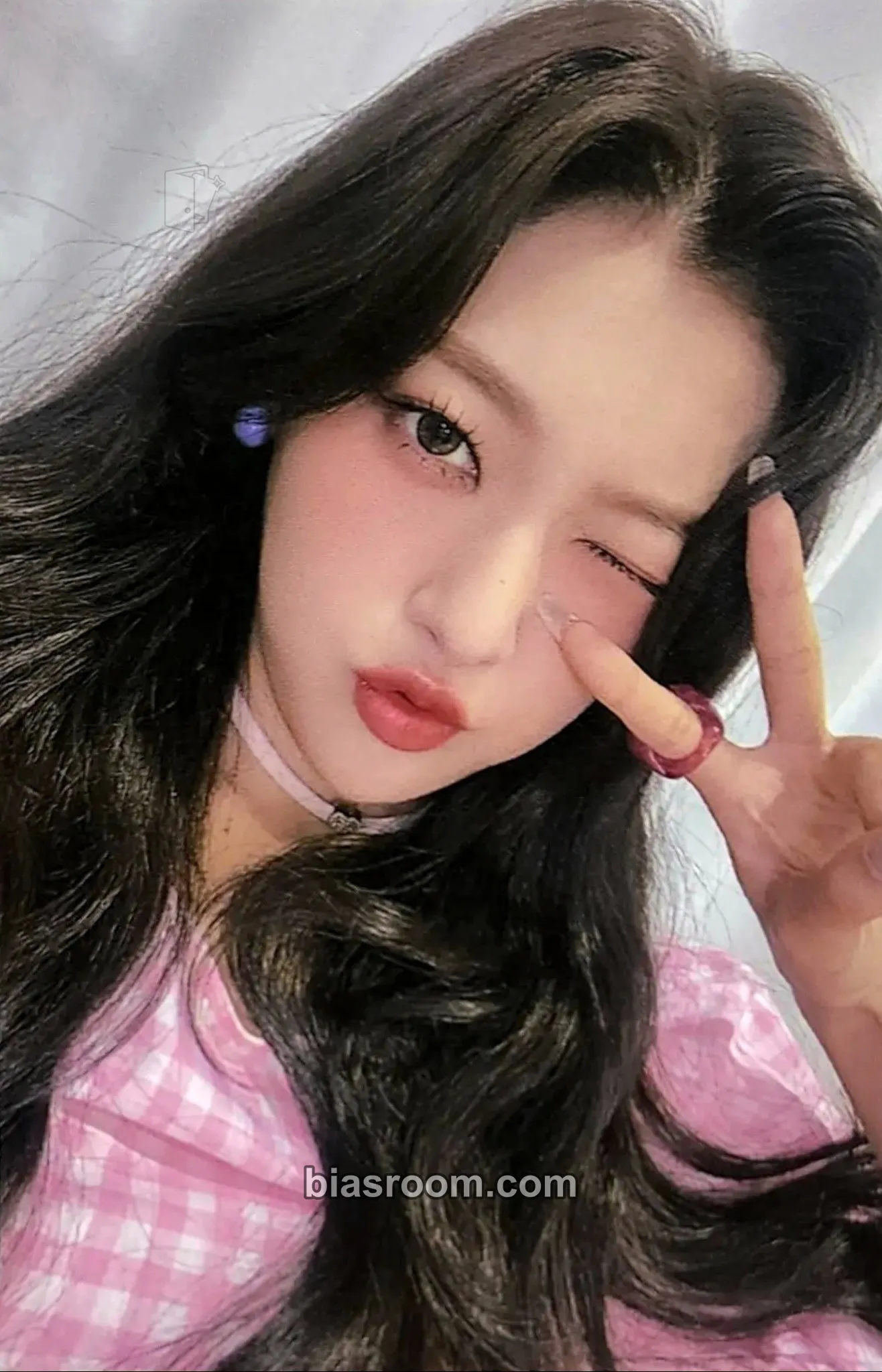 Choerry Flip That Photocard - LOONA - LOONA K-pop photocard