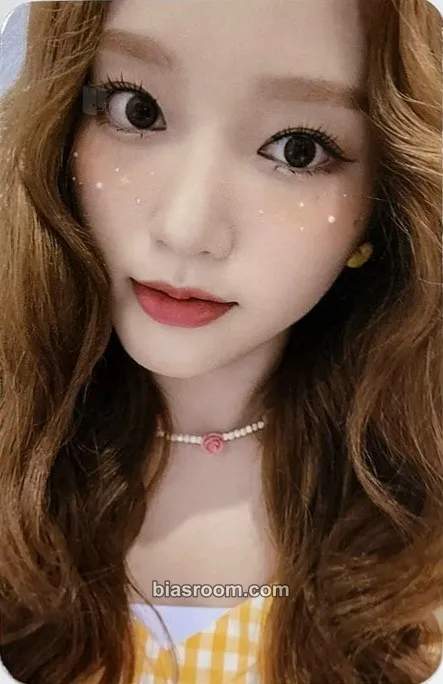 Go Won Flip That Photocard - LOONA - LOONA K-pop photocard