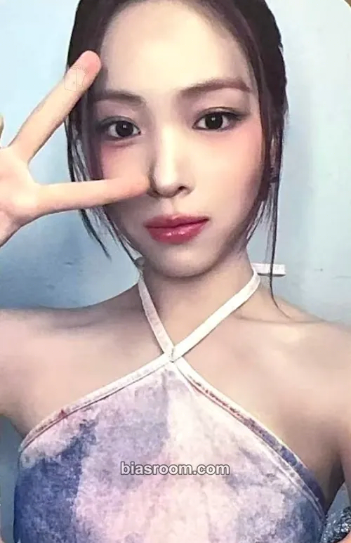 Ryujin Girls Will Be Girls Photocard - ITZY - ITZY K-pop photocard