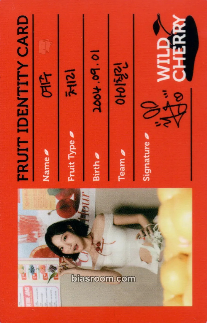 Yeju Wild Cherry Photocard - ICHILLIN’ - ICHILLIN’ K-pop photocard