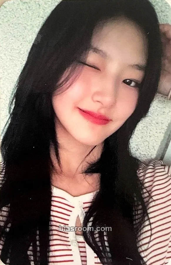 Haneul Lose Yourself Photocard - KISS OF LIFE - KISS OF LIFE K-pop photocard