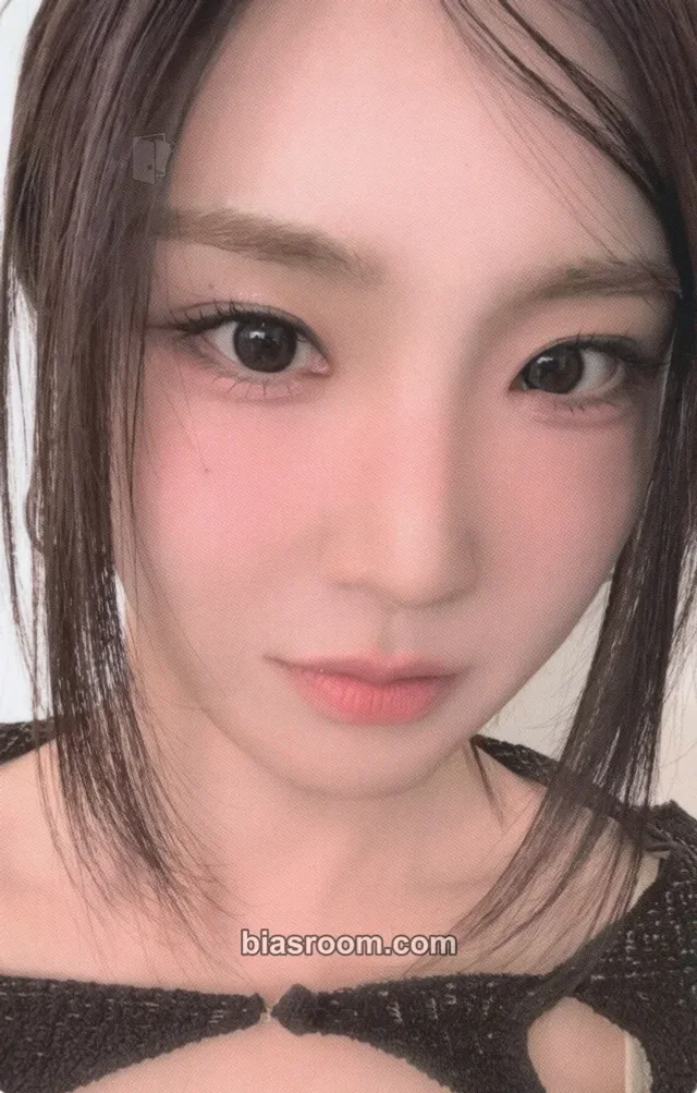 BBGIRLS - Yuna - Love 2 Album album photocard