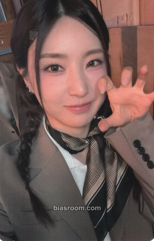 BBGIRLS - Yuna - Love 2 Album album photocard