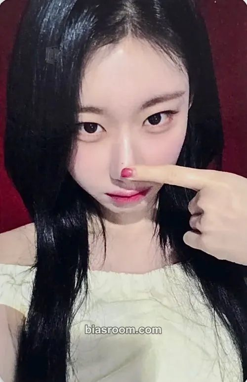 Chaeryeong Girls Will Be Girls Photocard - ITZY - ITZY K-pop photocard