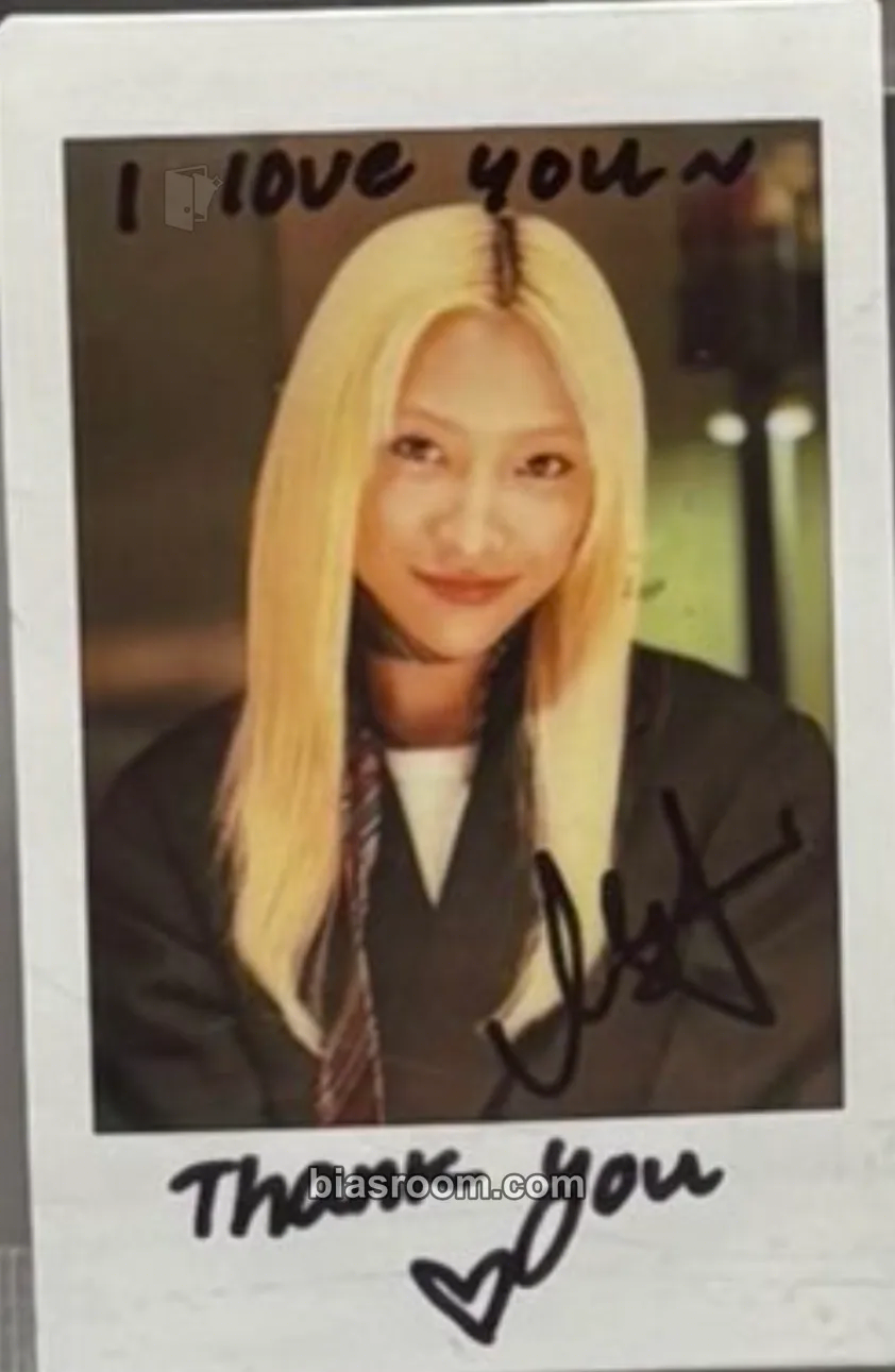 MAYA THE CORE - 核 Photocard - XG - XG K-pop photocard
