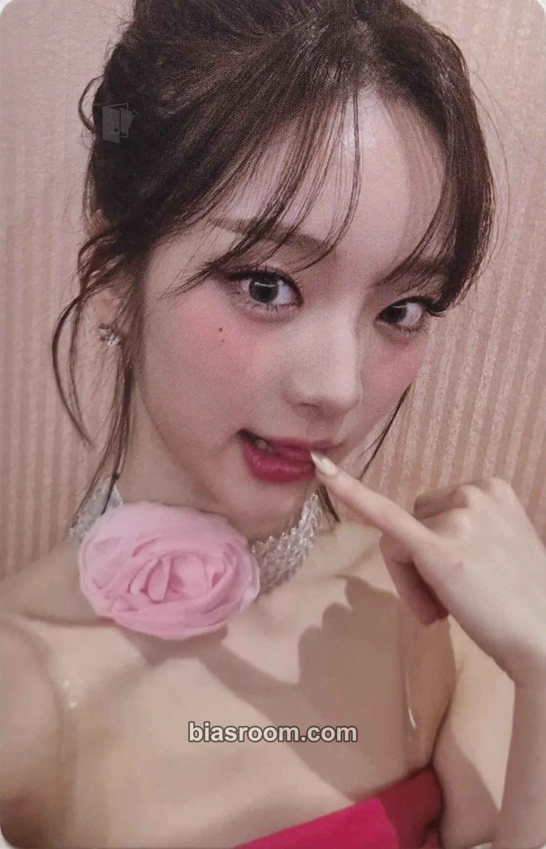 E.JI Feelin' Hot Photocard - ICHILLIN’ - ICHILLIN’ K-pop photocard