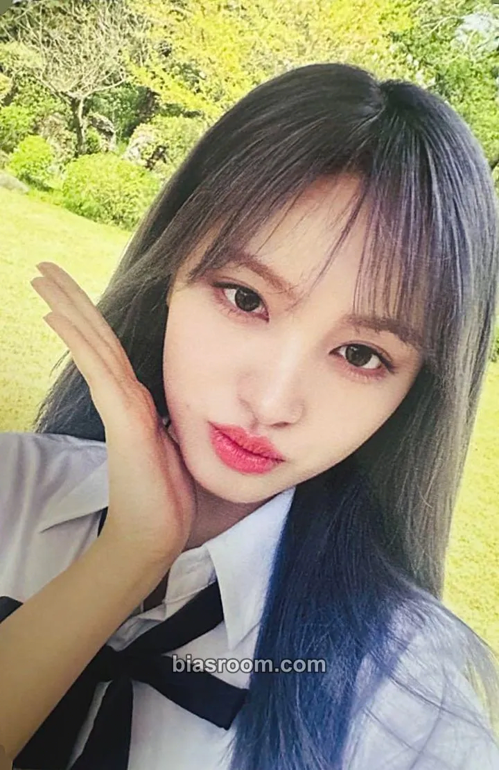 Liz DICON VOLUME N°20 IVE : I haVE a dream, I haVE a fantasy Photocard - IVE - IVE K-pop photocard