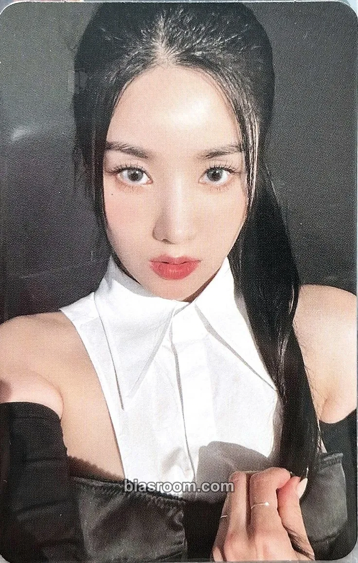 Kwon Eunbi The Flash Photocard - Kwon Eunbi K-pop photocard