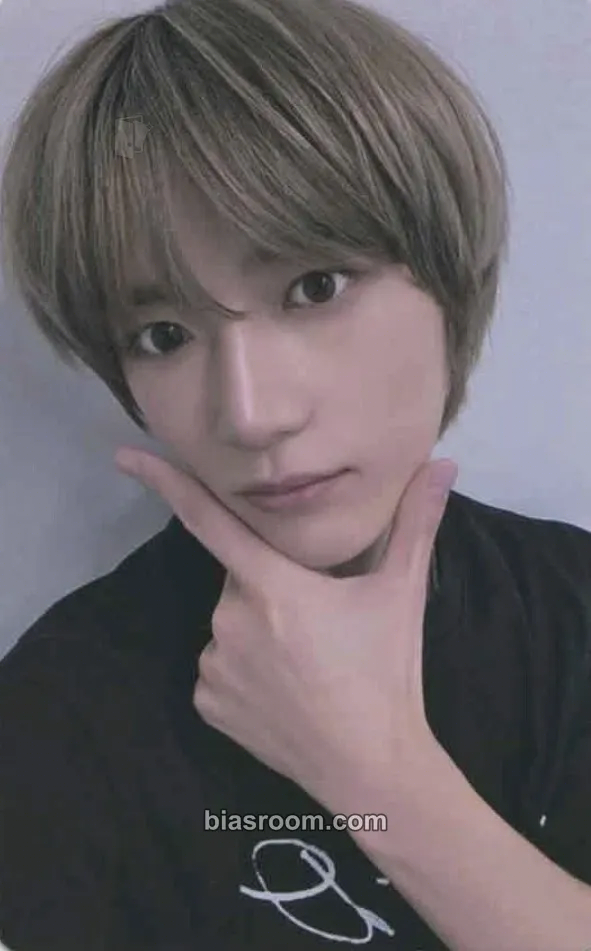 Beomgyu The Star Chapter: Sanctuary Photocard - TOMORROW X TOGETHER - TOMORROW X TOGETHER K-pop photocard
