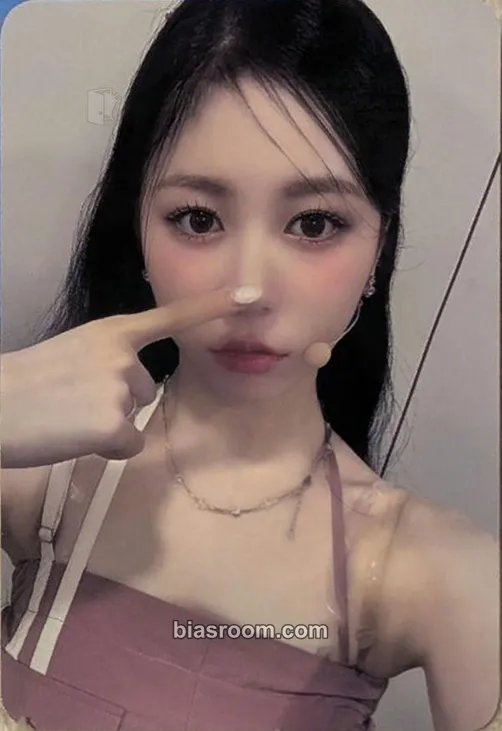 Hyerin Muhan Photocard - tripleS - tripleS K-pop photocard