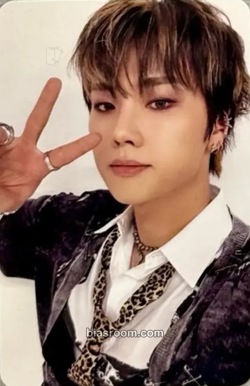 Jungsu Beautiful Mind Photocard - Xdinary Heroes - Xdinary Heroes K-pop photocard