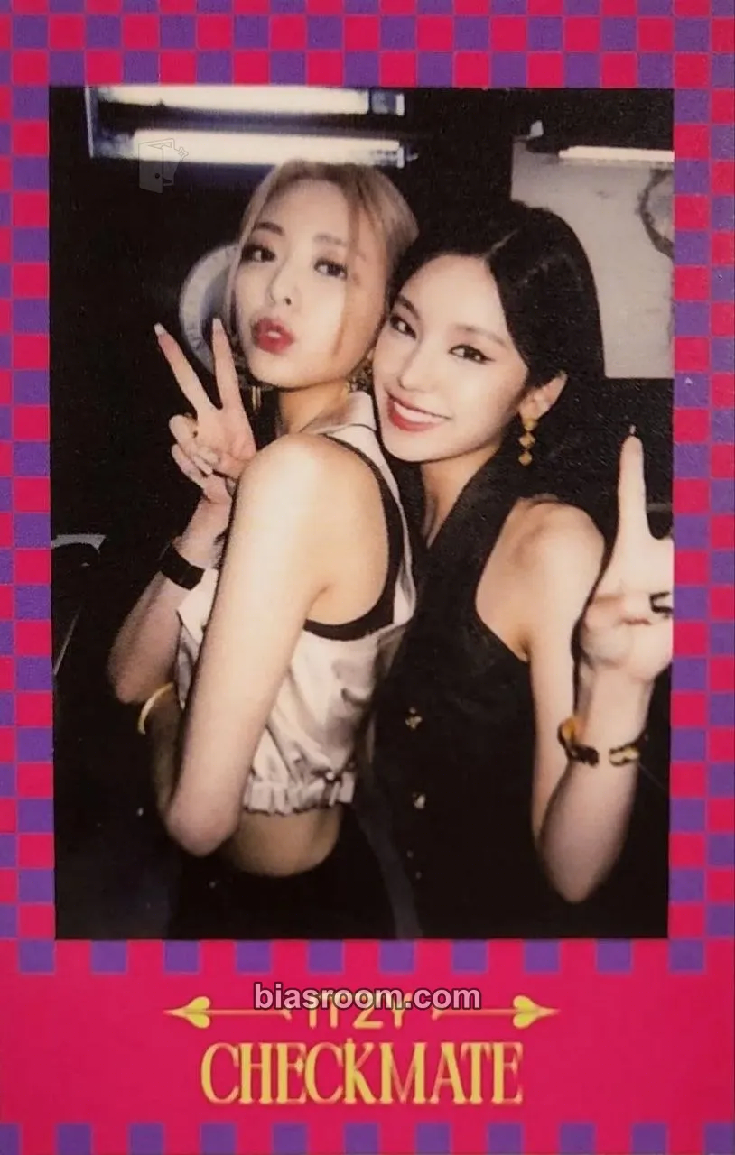 CHECKMATE Photocard - ITZY - ITZY K-pop photocard