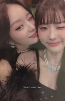 Feelin' Hot Photocard - ICHILLIN’ - ICHILLIN’ K-pop photocard