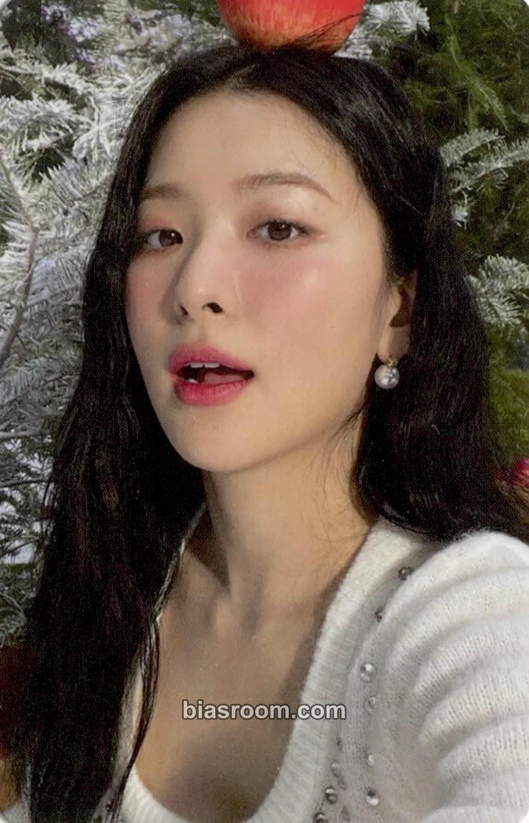 Seulgi 2022 Winter SMTOWN : SMCU PALACE Photocard - Red Velvet - Red Velvet K-pop photocard