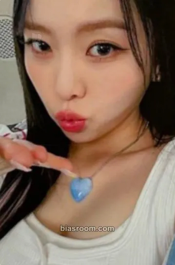 Jackie I'M ON IT! Photocard - ICHILLIN’ - ICHILLIN’ K-pop photocard