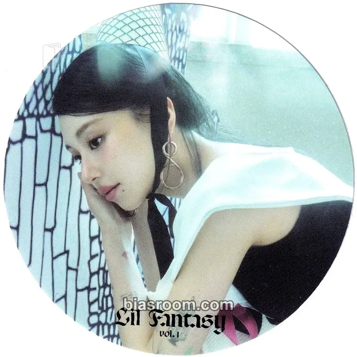 Chaeyoung LIL FANTASY Vol.1 Photocard - TWICE - TWICE K-pop photocard
