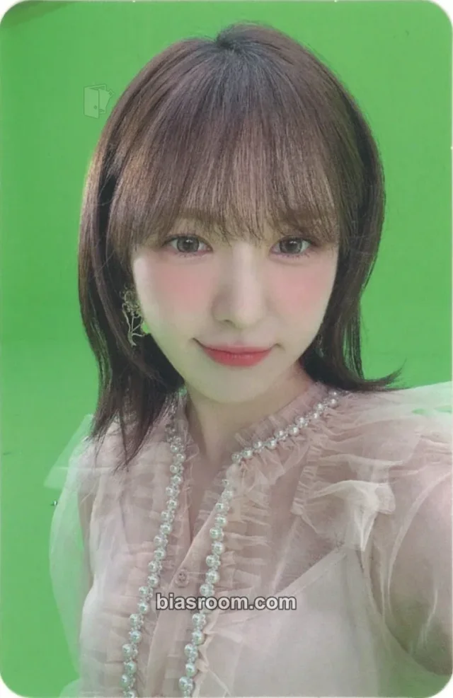 Wendy Red Velvet 2022 Winter SMTOWN : SMCU PALACE K-pop photocard