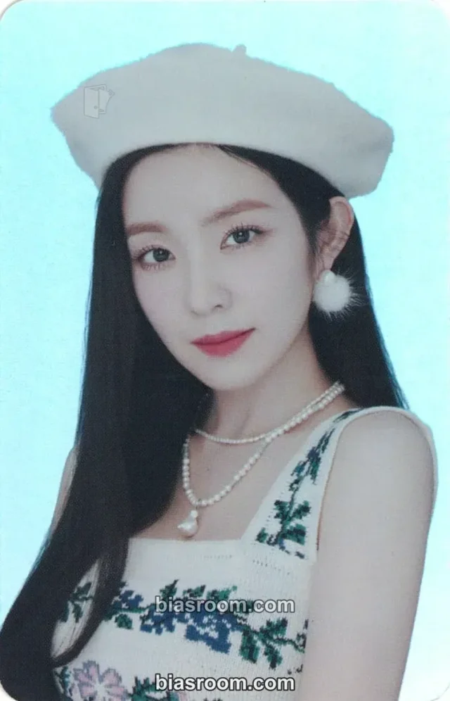 Red Velvet - Irene - SMTown Live 2023/2024: SMCU Palace Event merch photocard holographic (hologram) magnet
