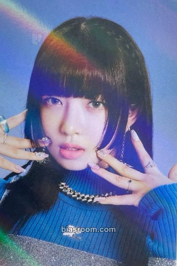 Rei LOVE DIVE Photocard - IVE - IVE K-pop photocard