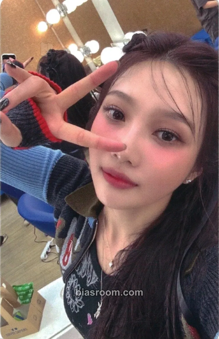 Joy Chill Kill Photocard - Red Velvet - Red Velvet K-pop photocard