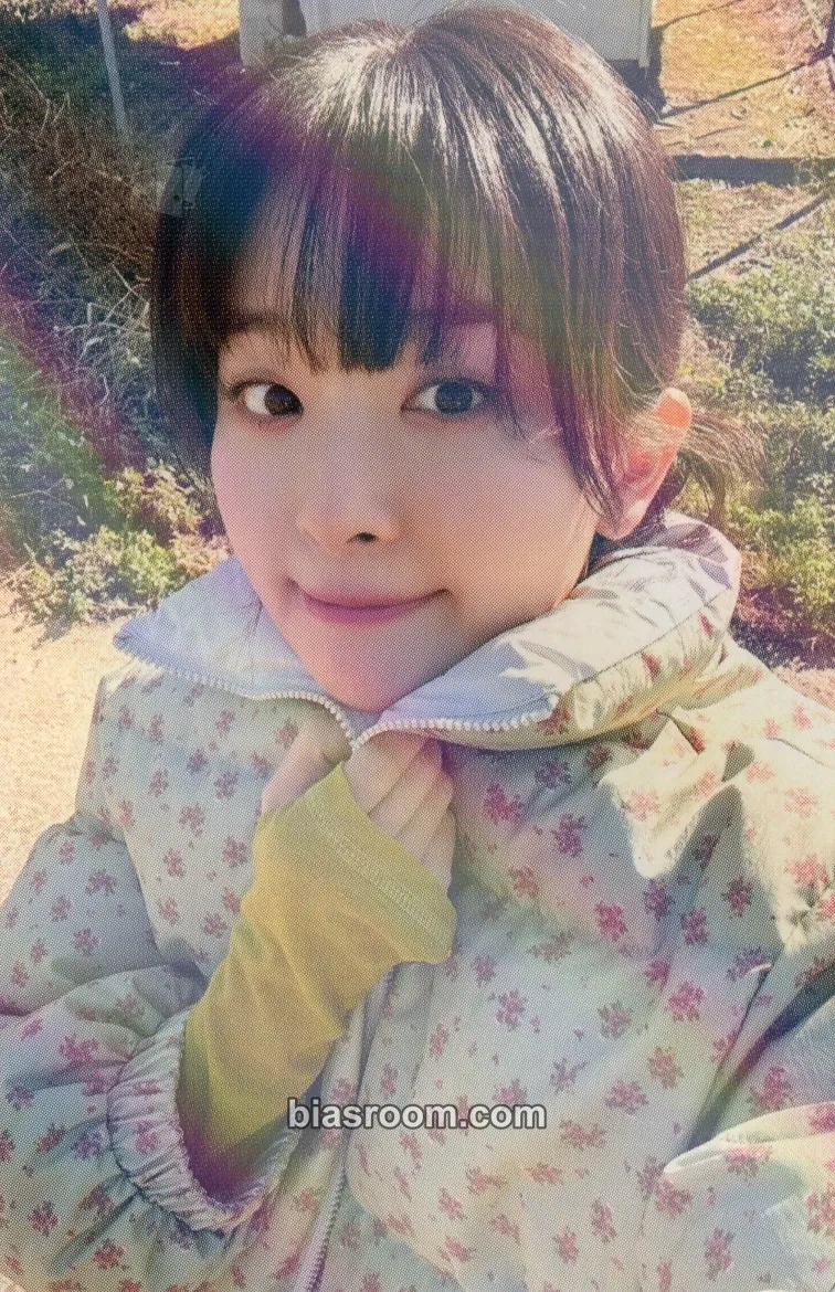 Seulgi Chill Kill Photocard - Red Velvet - Red Velvet K-pop photocard
