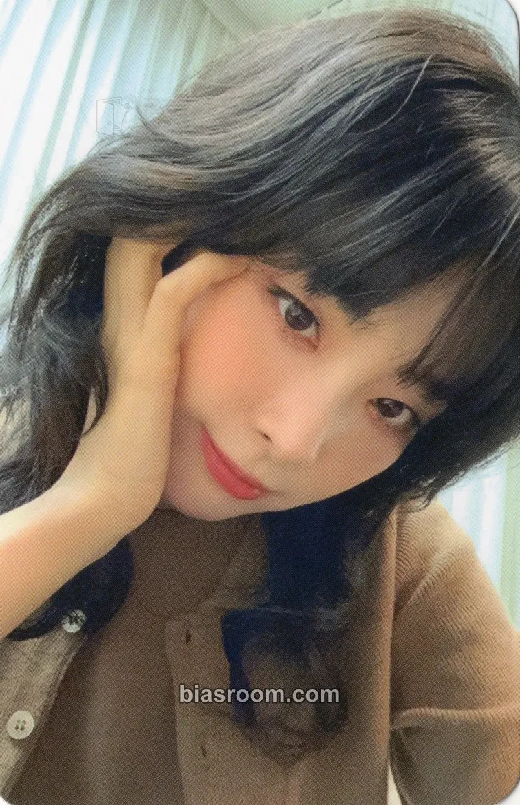 Seulgi Chill Kill Photocard - Red Velvet - Red Velvet K-pop photocard