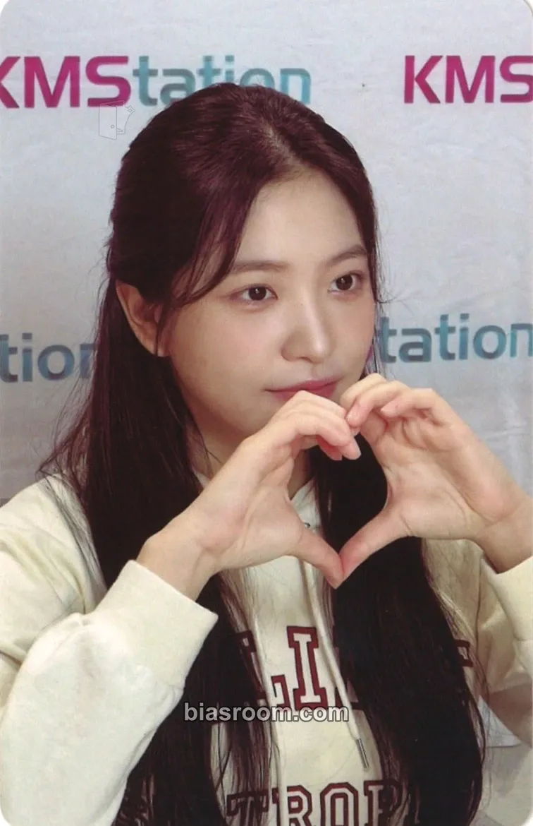 Yeri Chill Kill Photocard - Red Velvet - Red Velvet K-pop photocard