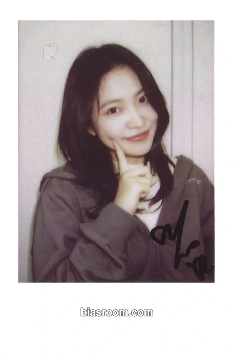Yeri Chill Kill Photocard - Red Velvet - Red Velvet K-pop photocard