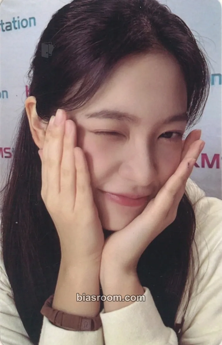 Yeri Chill Kill Photocard - Red Velvet - Red Velvet K-pop photocard