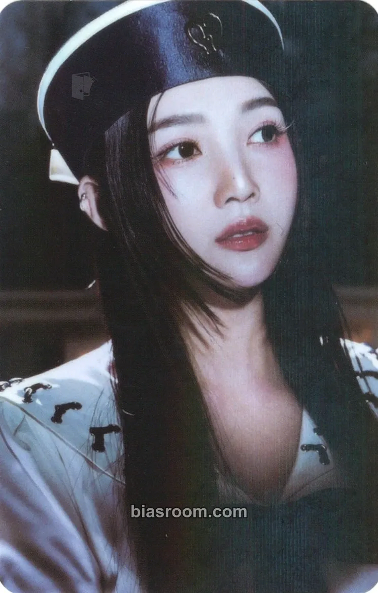 Joy Cosmic Photocard - Red Velvet - Red Velvet K-pop photocard