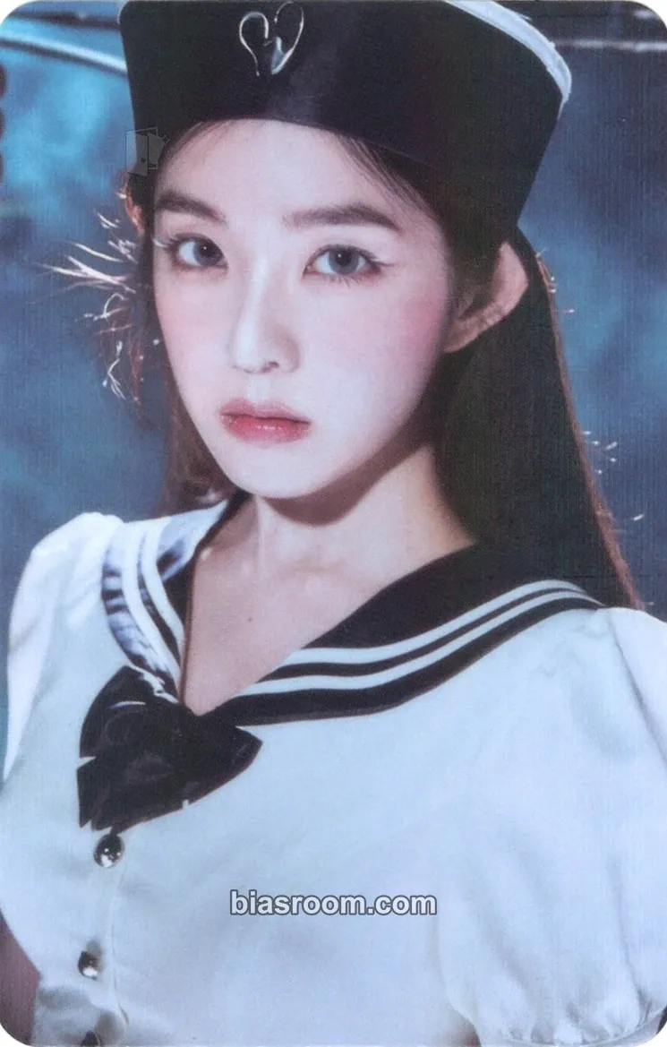 Irene Cosmic Photocard - Red Velvet - Red Velvet K-pop photocard