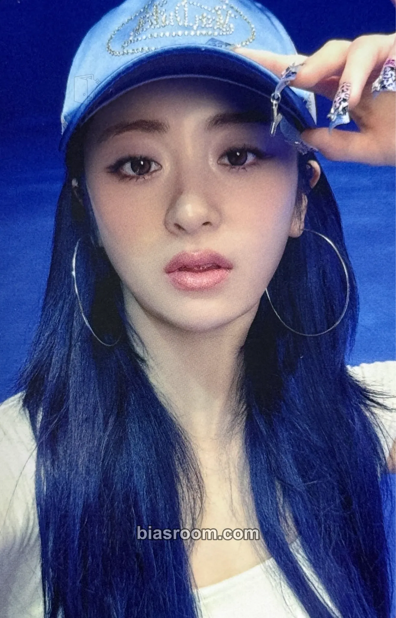 Huh Yunjin CRAZY Photocard - LE SSERAFIM - LE SSERAFIM K-pop photocard