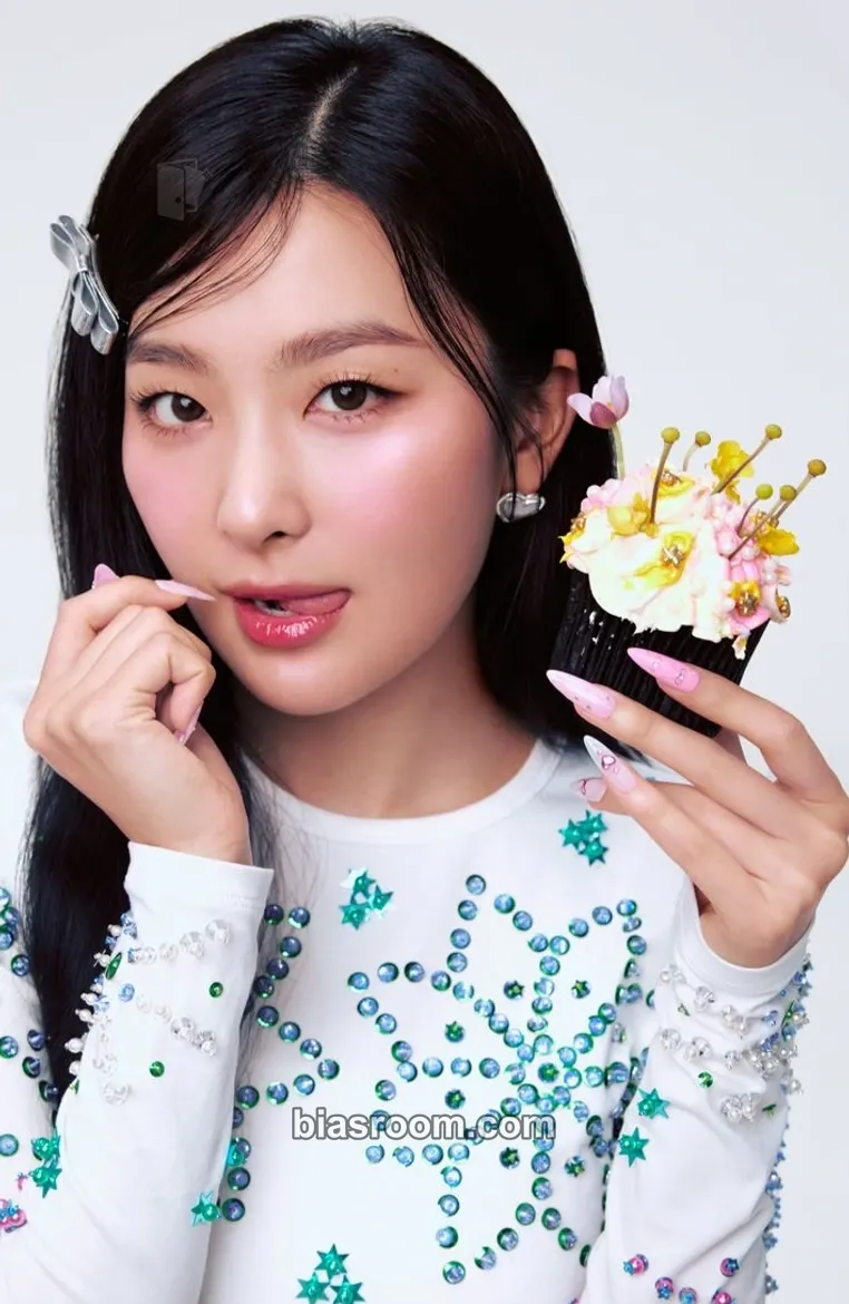 Seulgi 2025 SMTOWN : THE CULTURE, THE FUTURE Photocard - Red Velvet - Red Velvet K-pop photocard