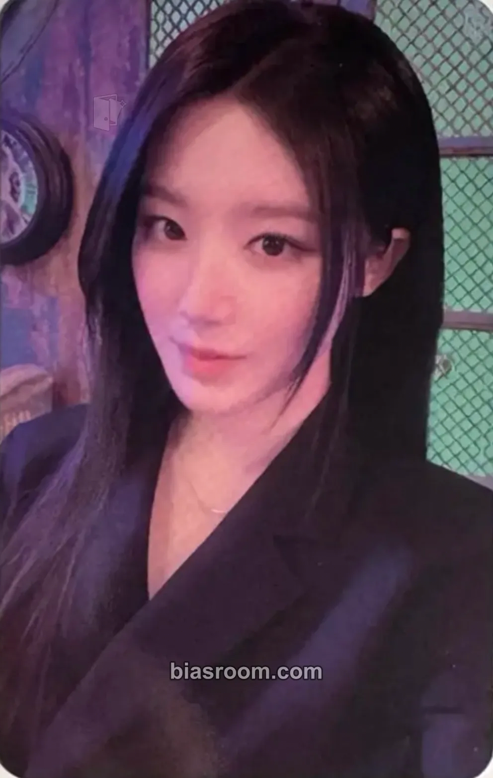 Shuhua (G)I-DLE x Frank Burger Photocard - i-dle - i-dle K-pop photocard