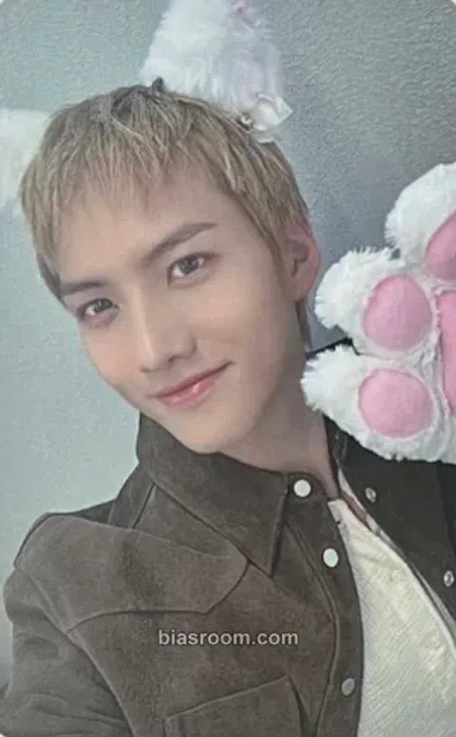 82Major - Seongil - Trophy Album interasia video call (fancall) round 2