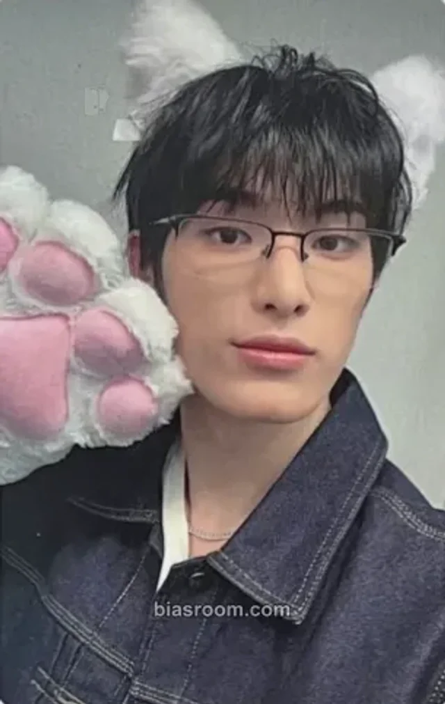 82Major - Yechan - Trophy Album interasia video call (fancall) round 2