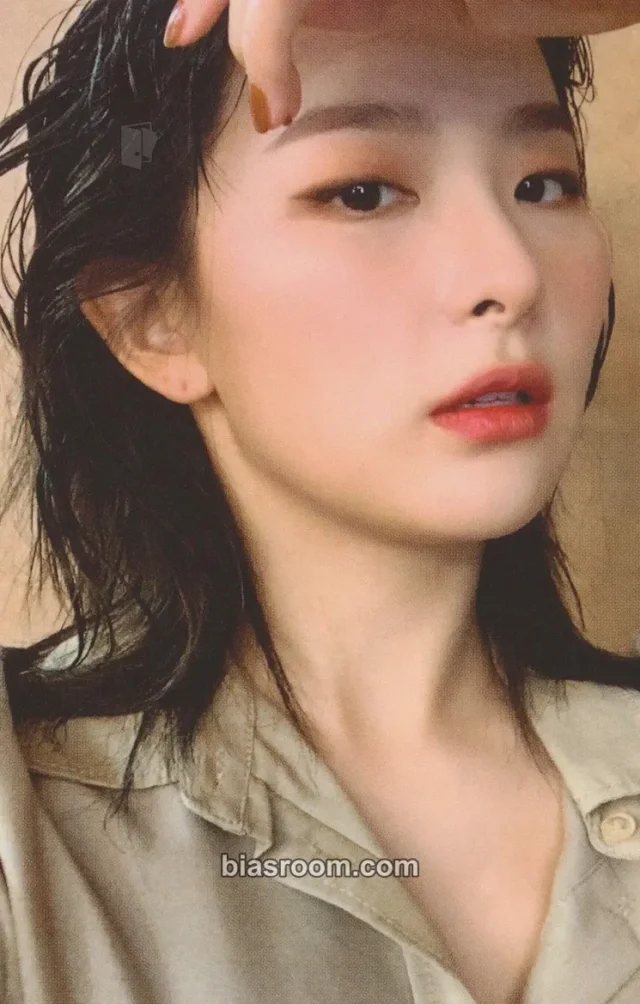 Red Velvet - Seulgi - La Rouge: Red Velvet 3rd Concert Event merch photocard fortune card trading card selfie