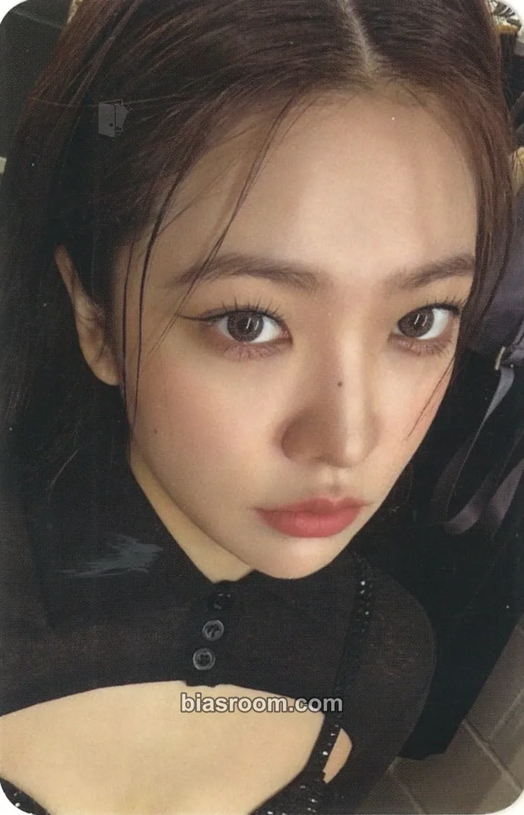 Yeri Red Velvet 4th Concert : R to V Photocard - Red Velvet - Red Velvet K-pop photocard