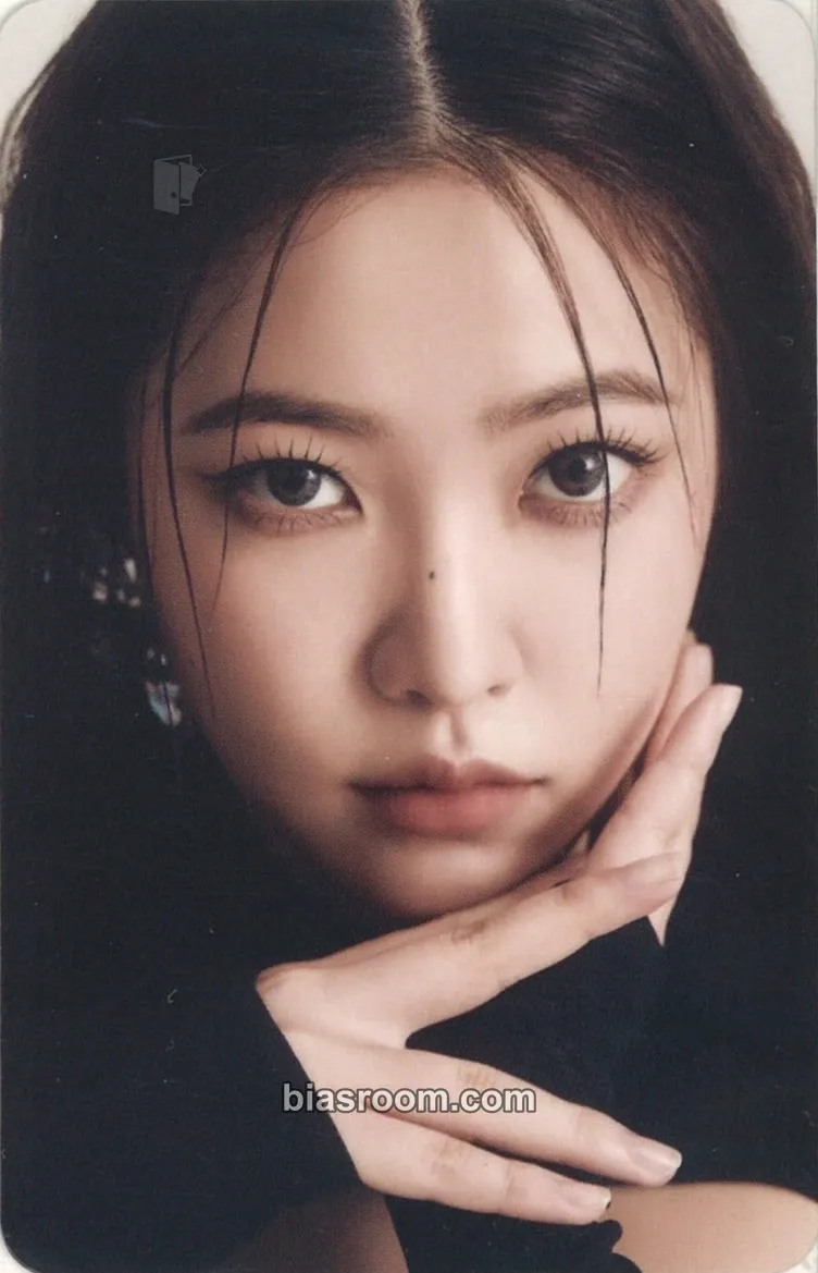 Yeri Red Velvet 4th Concert : R to V Photocard - Red Velvet - Red Velvet K-pop photocard