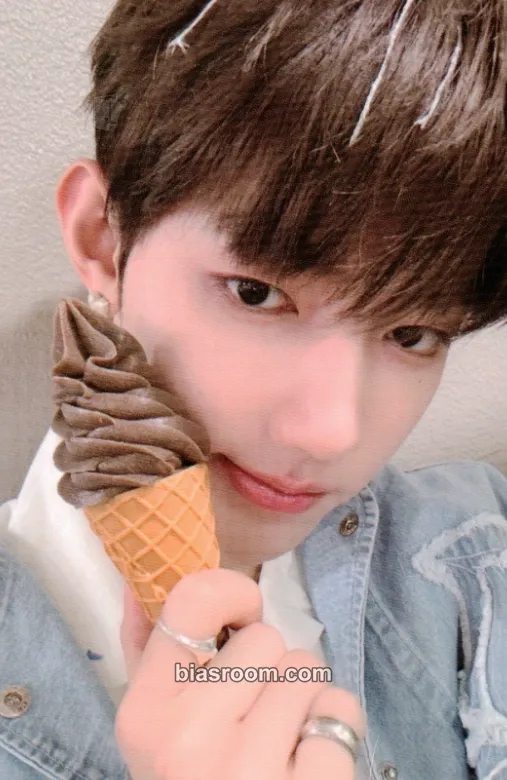 Hao You Had Me at Hello Photocard - ZEROBASEONE - ZEROBASEONE K-pop photocard
