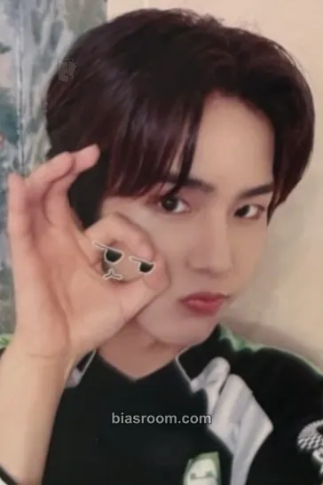 Seongbin Silence Syndrome Photocard - 82Major - 82Major K-pop photocard