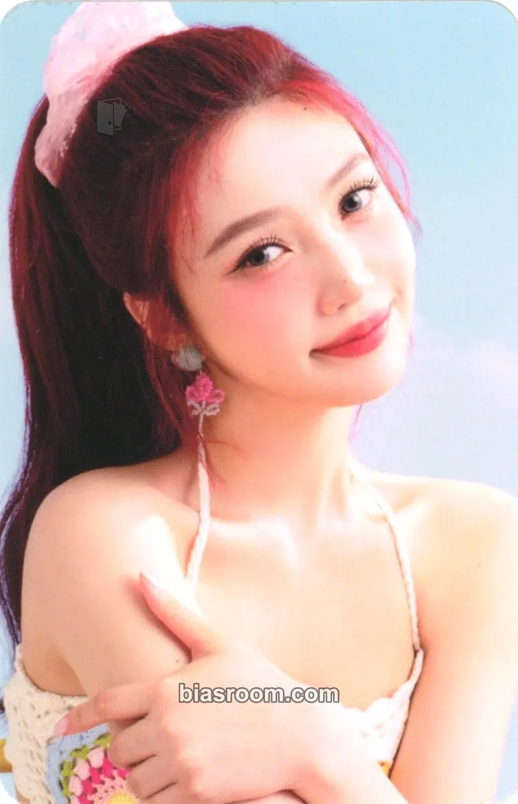 Joy 2025 Season's Greeting Photocard - Red Velvet - Red Velvet K-pop photocard