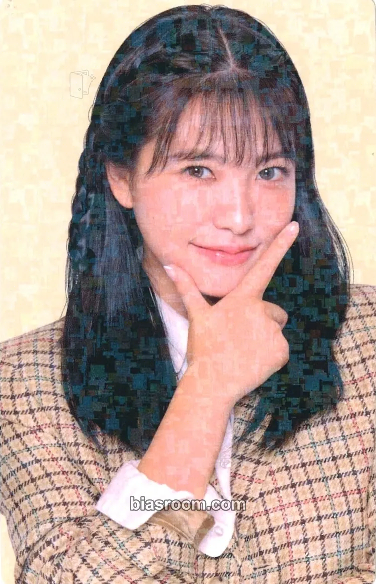 Yeri 2023 Season's Greetings Photocard - Red Velvet - Red Velvet K-pop photocard