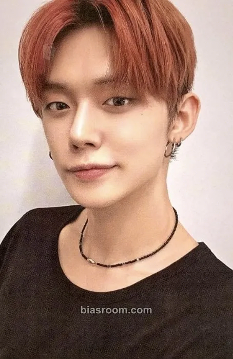 Yeonjun The Star Chapter: Sanctuary Photocard - TOMORROW X TOGETHER - TOMORROW X TOGETHER K-pop photocard