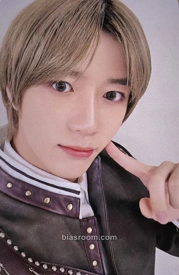 Beomgyu The Star Chapter: Sanctuary Photocard - TOMORROW X TOGETHER - TOMORROW X TOGETHER K-pop photocard