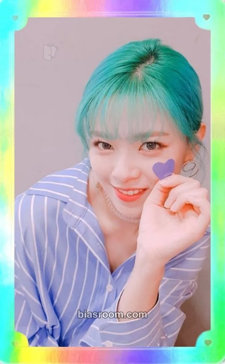 Jeongyeon TWICE TV 2018 DVD Photocard - TWICE - TWICE K-pop photocard